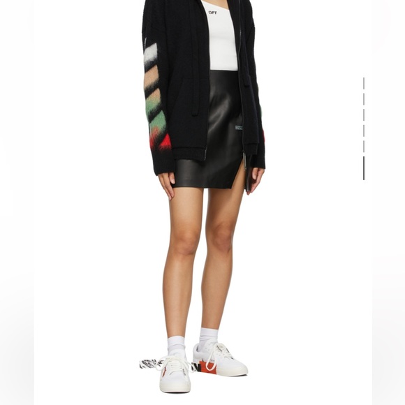 White Canvas Vulcanized Sneakers - Picture 6 of 6